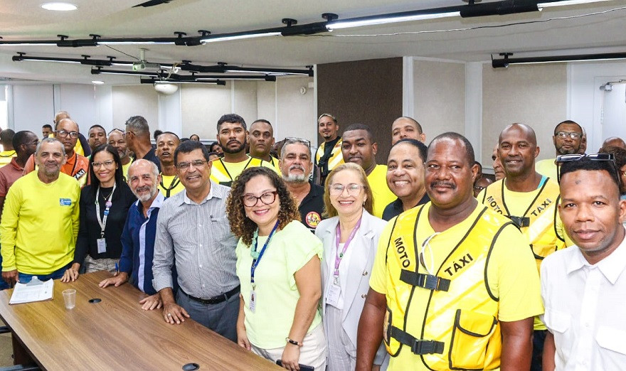 Sindmoto celebra capacitação e kit profissional em parceria com a Setre