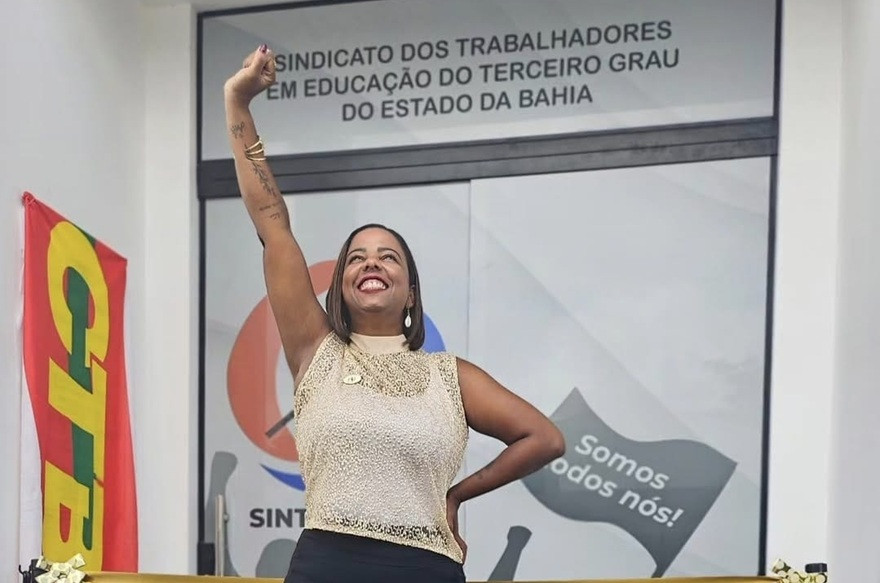 Força e solidariedade à Daiana Alcântara. Punição severa a quem faz ameaças!