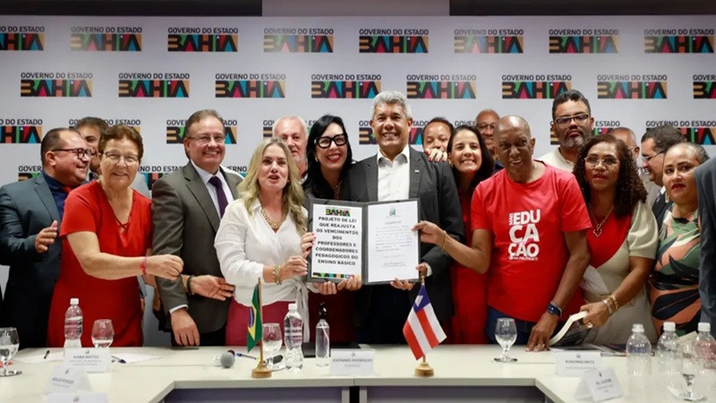 APLB celebra acordo histórico com governo da Bahia