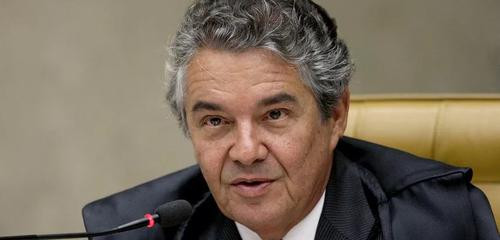 Marco Aurélio encaminha à PGR pedido de afastamento de Bolsonaro