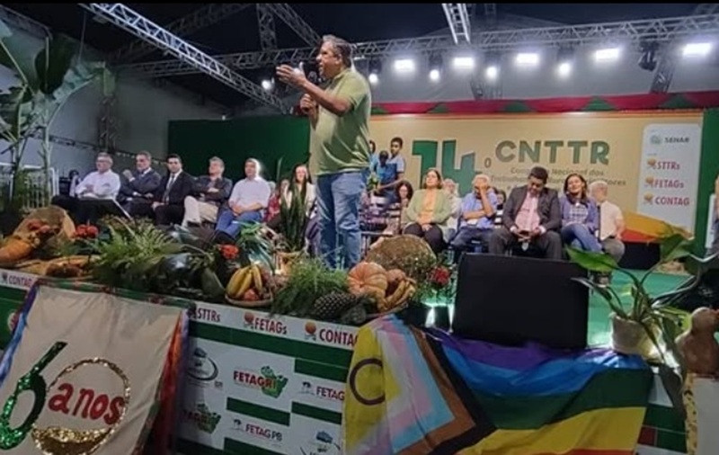 Adilson destaca importância de Vânia Marques na Presidência da CONTAG 