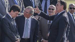 Bolsonaro x Moro: procurador-geral pede investigação ao STF