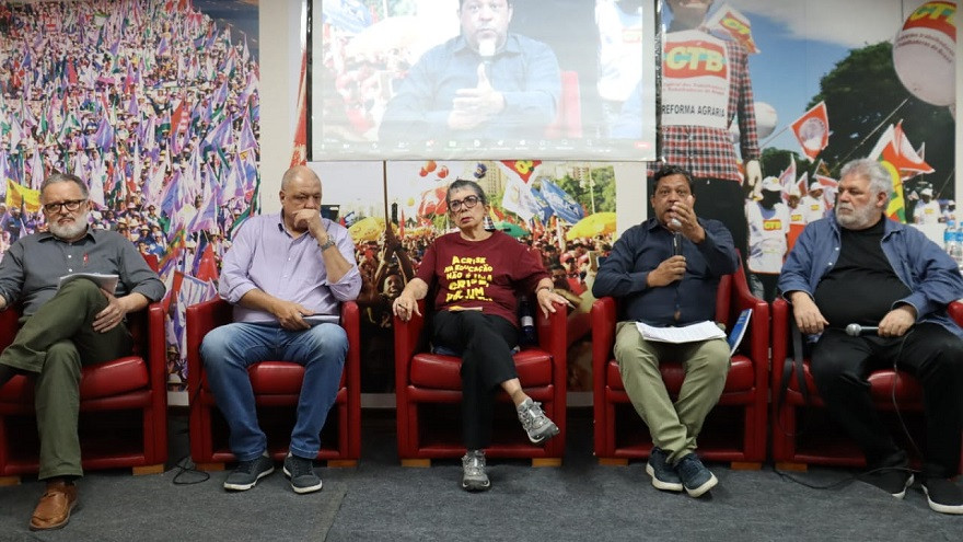 CTB debate nova política industrial a serviço do desenvolvimento do Brasil
