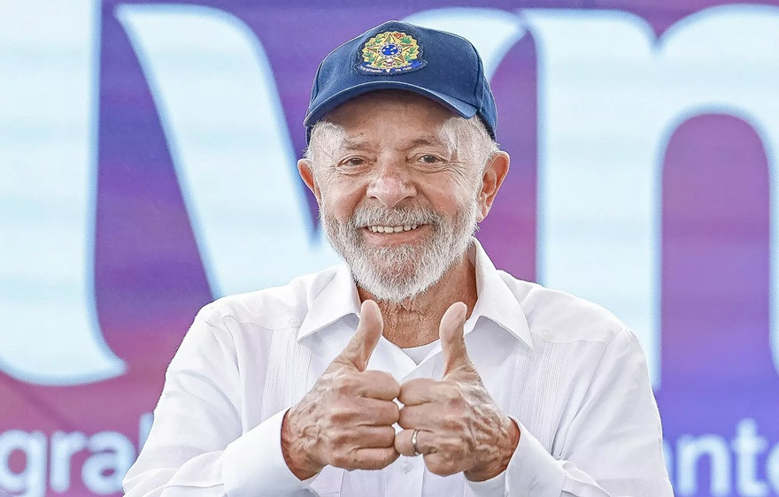 Lula acerta e popularidade aumenta após enfrentar super-ricos e direita