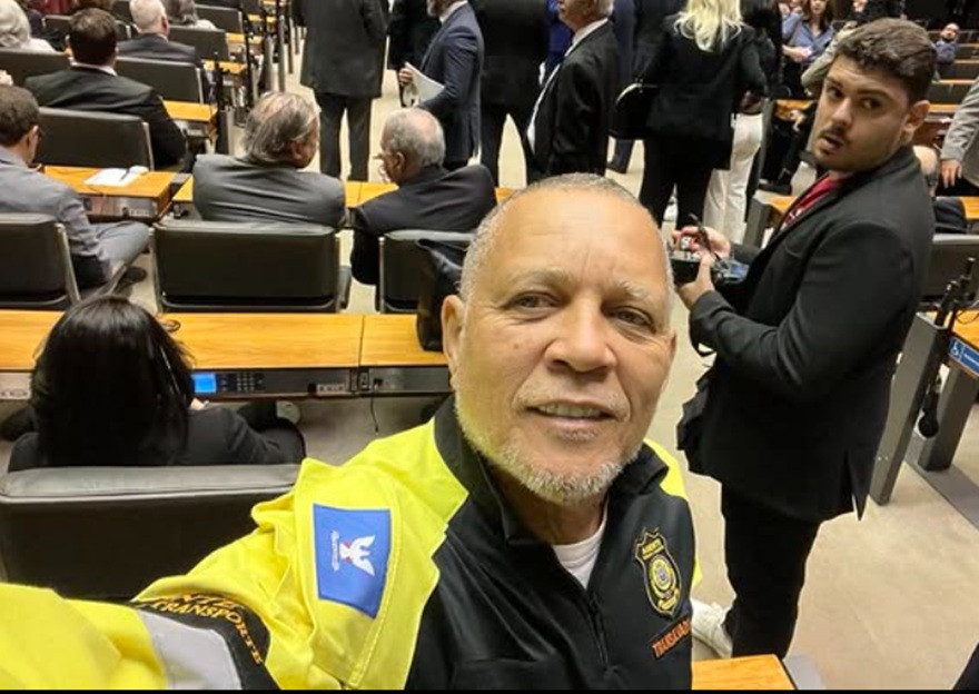 Alemão destaca portaria do governo Lula para agentes de trânsito