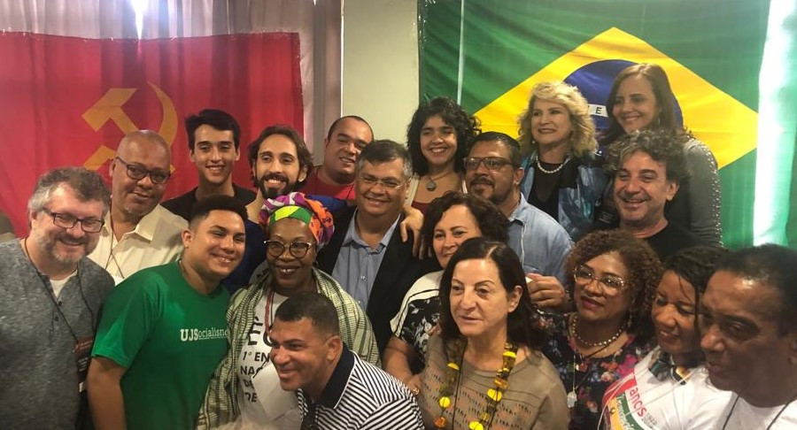 Como Flávio Dino apostou na Educação e venceu a "tempestade perfeita"