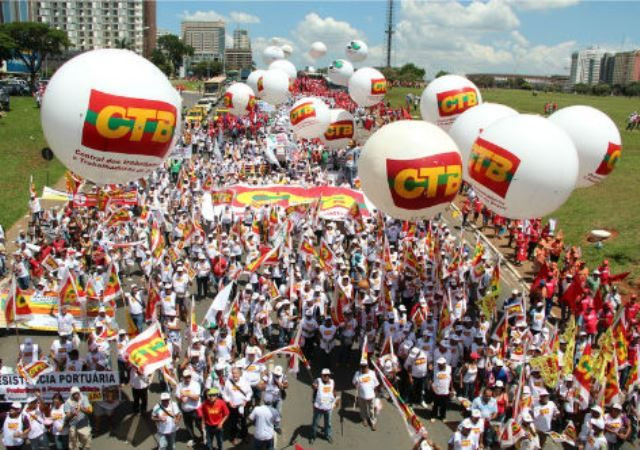 Resolução política da Direção Executiva da CTB