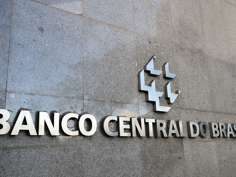 Economistas defendem queda dos juros do BC
