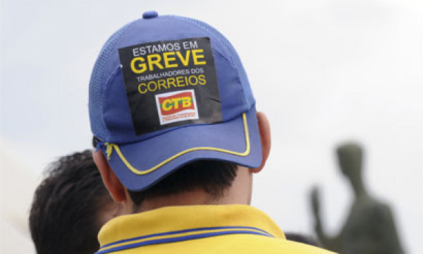 Adilson Araújo: “É Greve Geral dos Correios”
