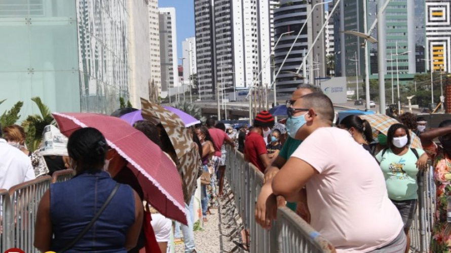 44a semana da pandemia começa com viés de alta no contágio
